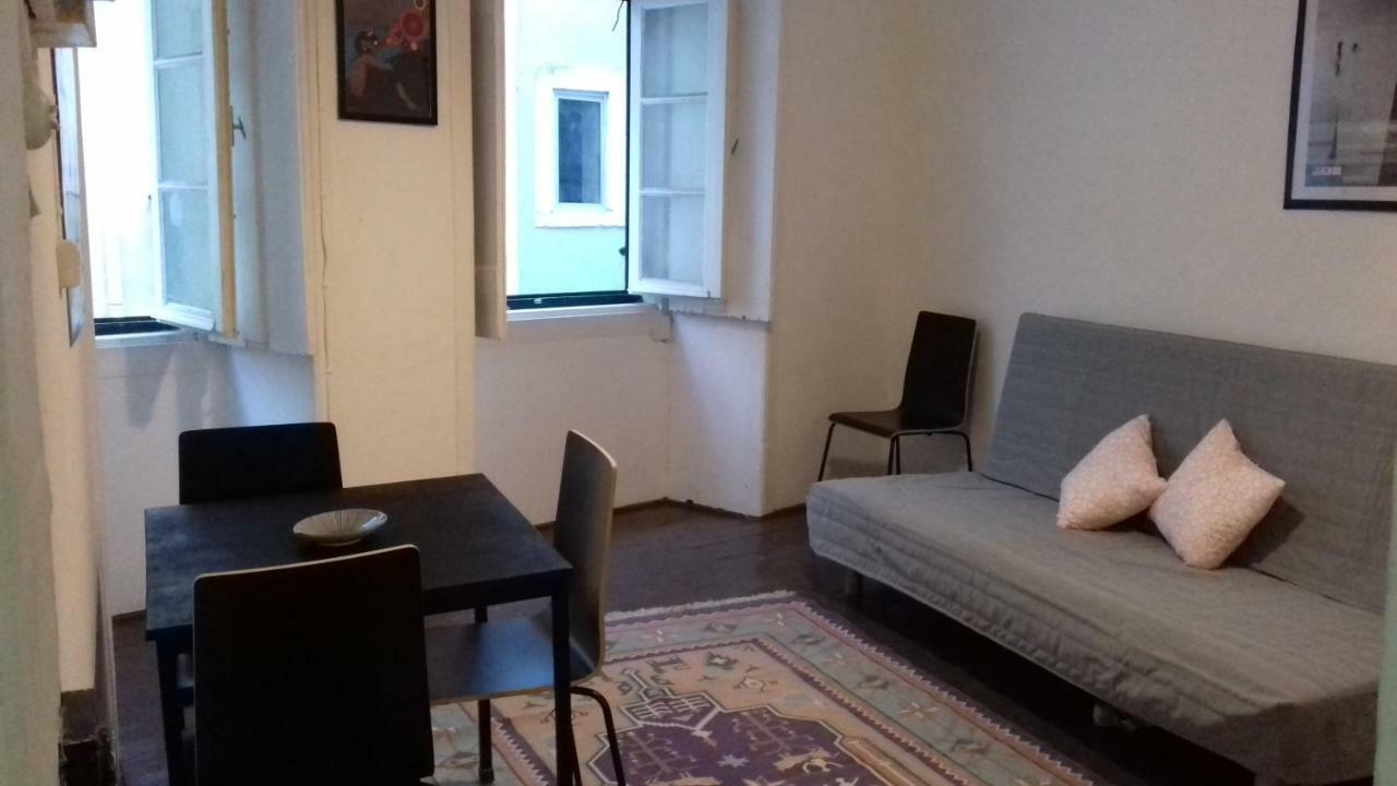 City Center | Chiado Typical Small Flat Lisboa Eksteriør bilde