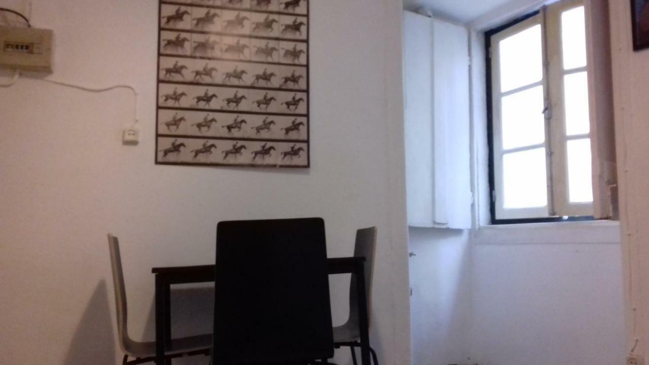 City Center | Chiado Typical Small Flat Lisboa Eksteriør bilde